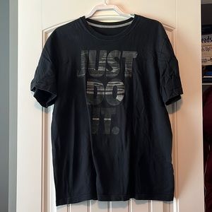 Nike “Just Do It” Short Sleeve Shirt XL